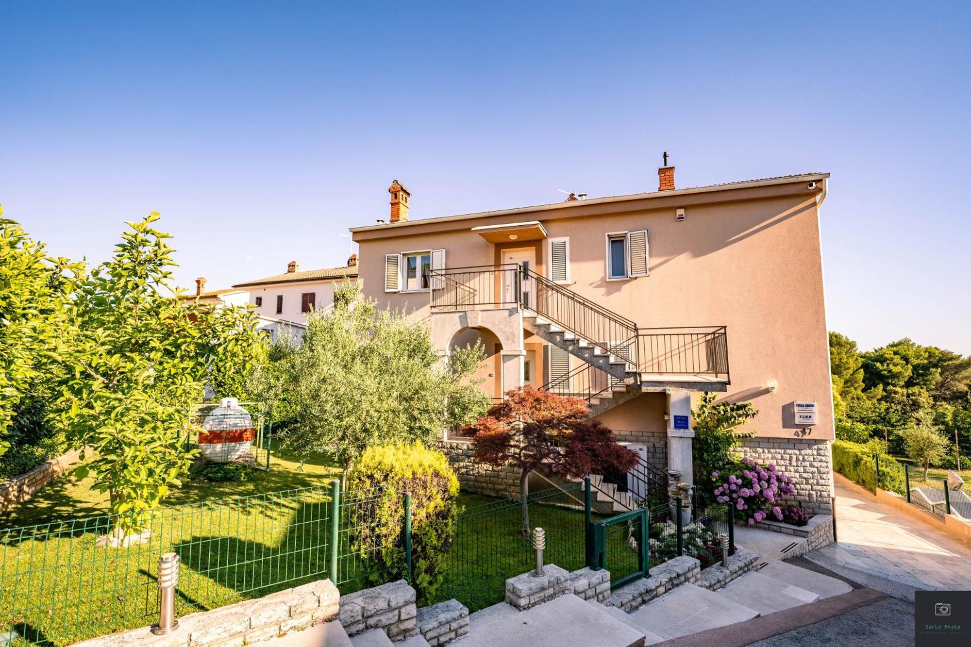 Apartman Nino Pula Exterior photo