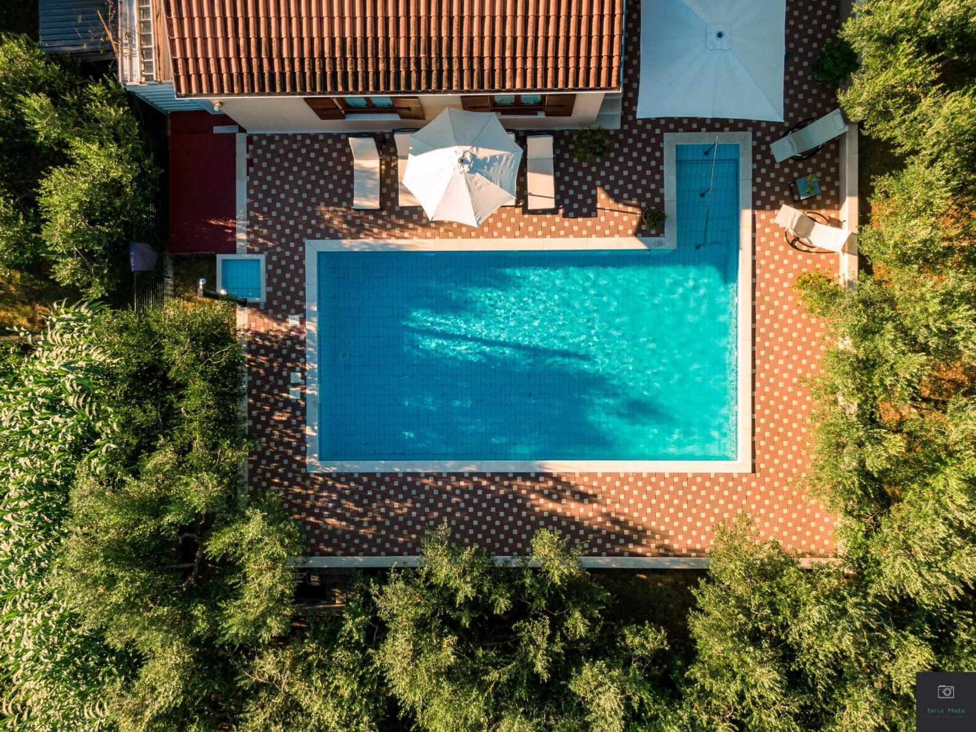 Apartman Nino Pula Exterior photo