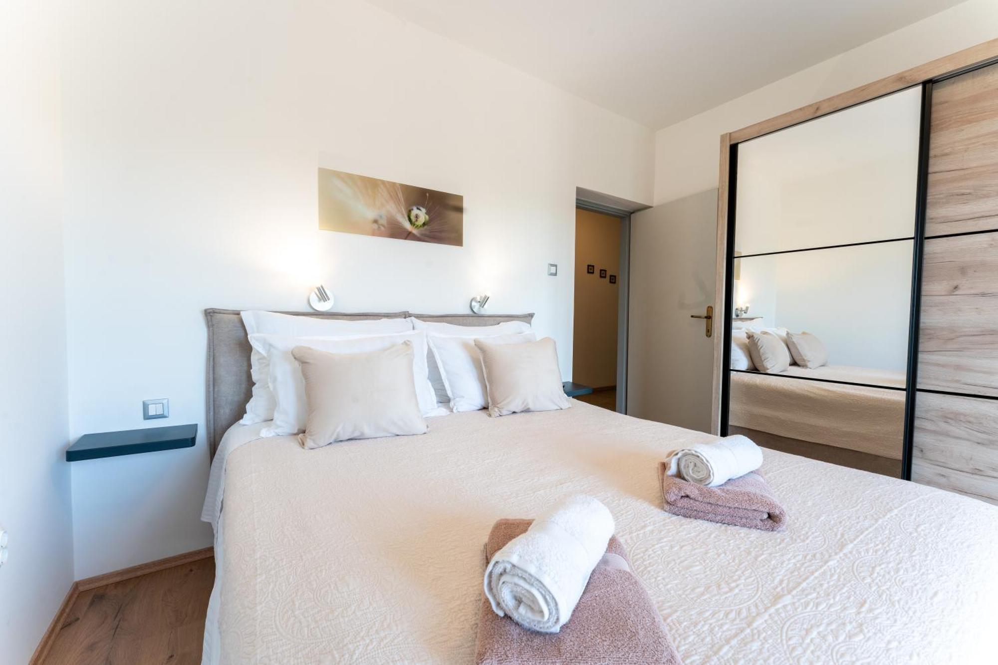 Apartman Nino Pula Exterior photo